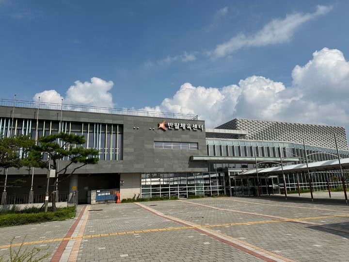 체육센터 강사 목숨 끊으려다 구조…"회원들이 괴롭혀" | 인스티즈