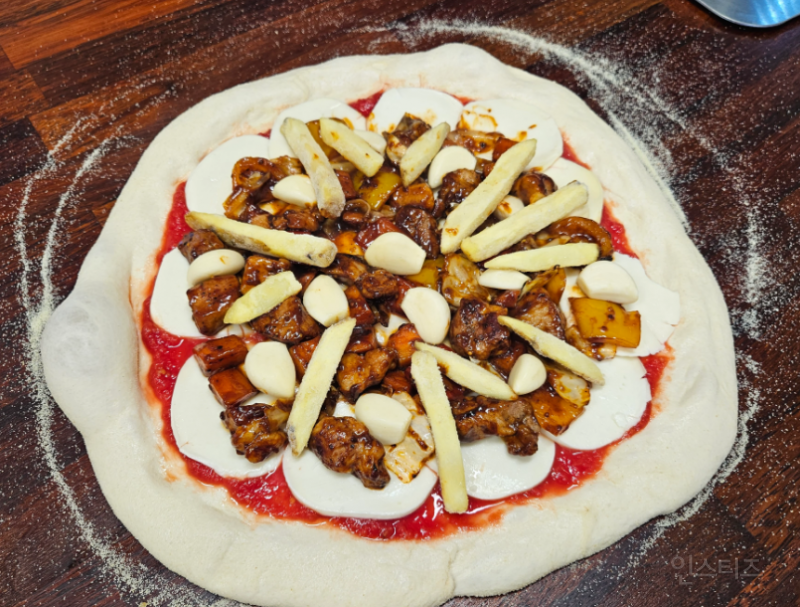 직접 만든 피자빵 근황 | 인스티즈