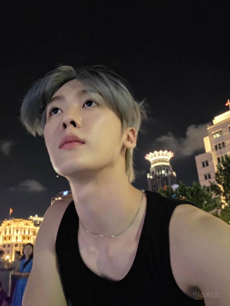 은발머리가 진짜 잘어울리는 윤산하.jpg | 인스티즈