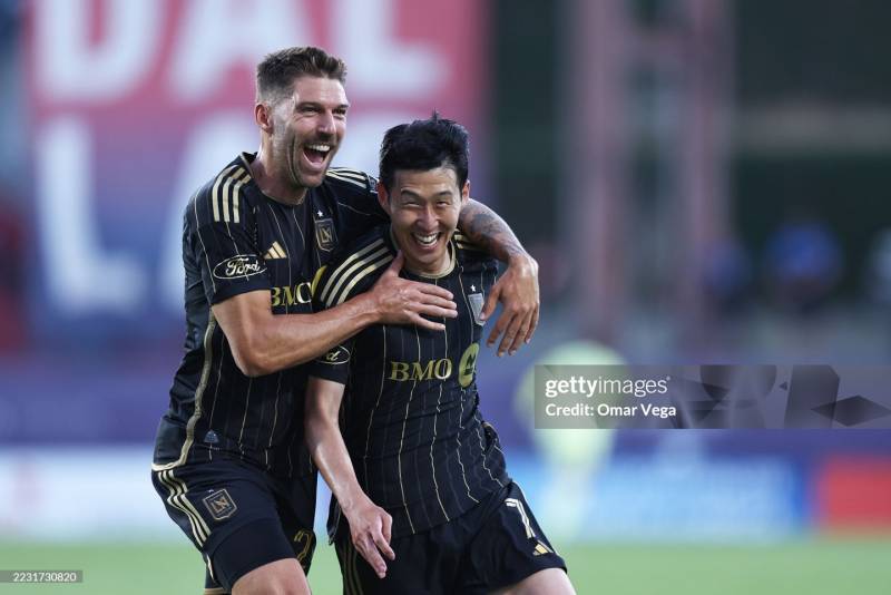 [잡담] [OnAir] 9:30 댈러스전 (🎉데뷔골🎉) | 인스티즈