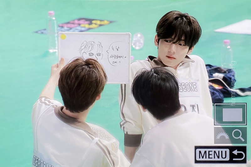 '아육대 화이트보드남' | 인스티즈