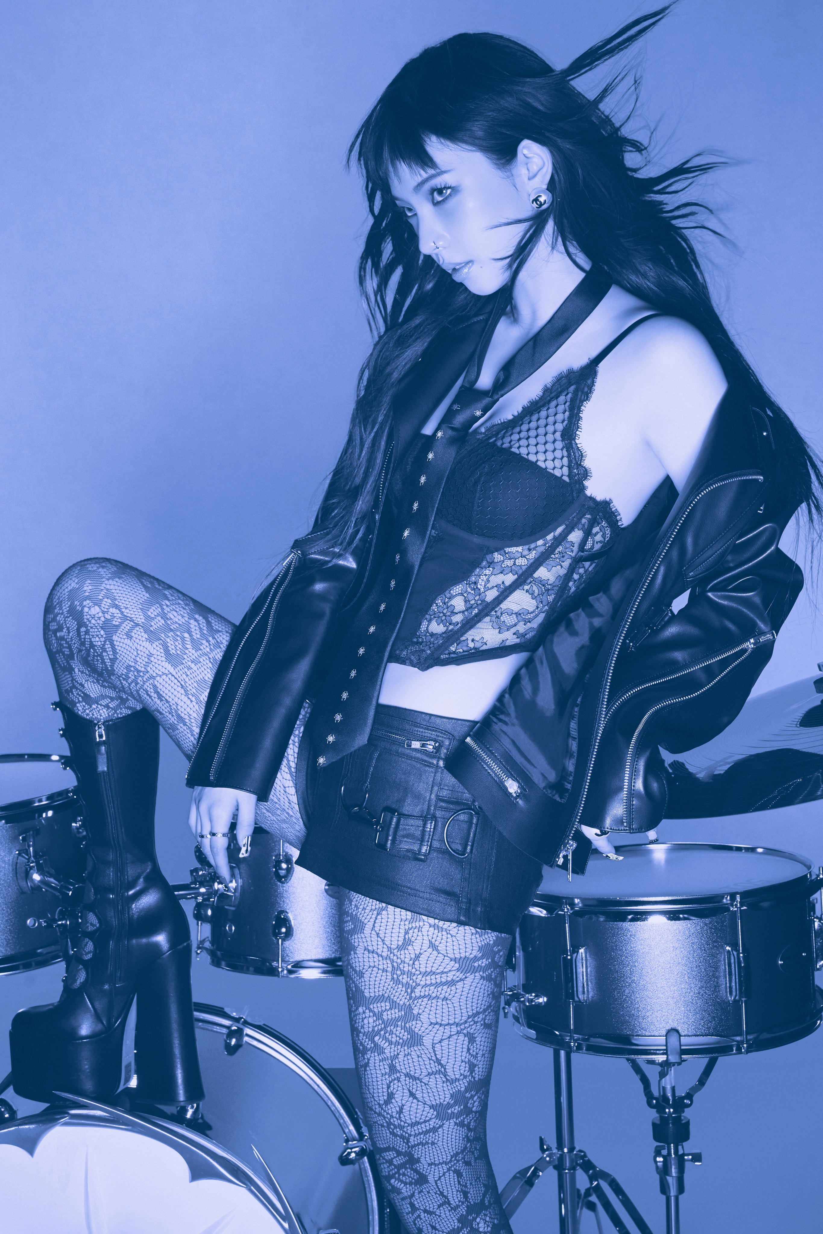 방금 뜬 에스파 카리나&닝닝 리치맨 티저사진jpg | 인스티즈