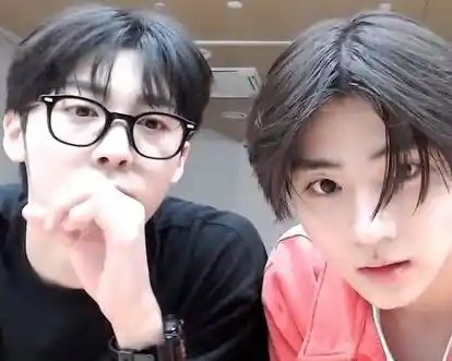 ADP 조우찬 챤왼 챤른 트레이니 에이 시절 저화질 프리뷰 과사 위주 이상원 조우찬 투샷 (167) webp 공유 | 인스티즈