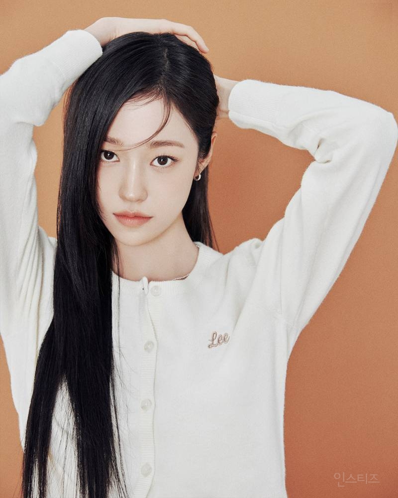 노윤서 LEE 가을 화보 | 인스티즈
