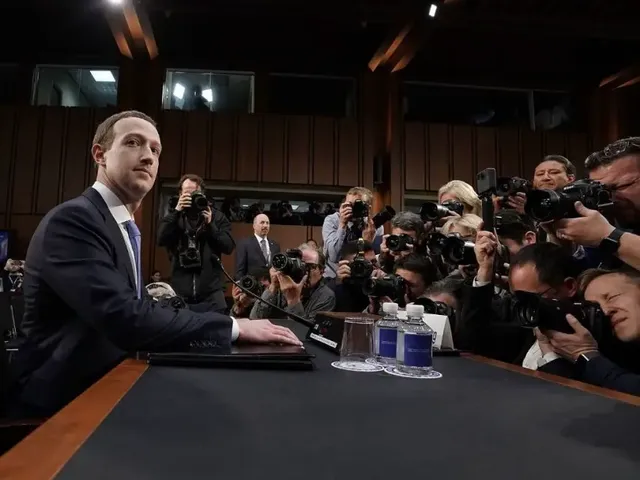 내향인들 숨막힌다는 저커버그 청문회 사진 | 인스티즈