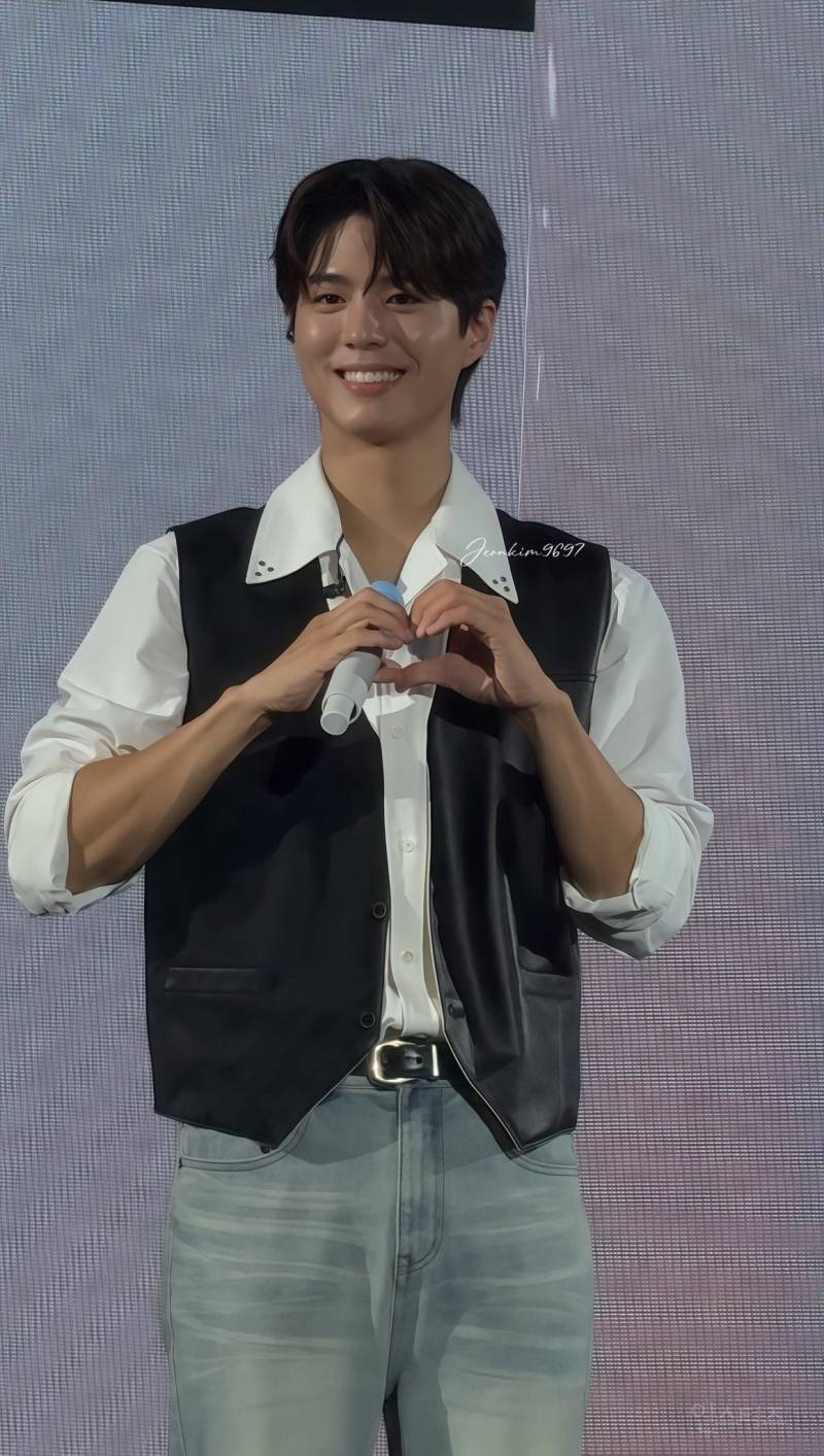 최근 박보검 자카르타 팬미팅 | 인스티즈