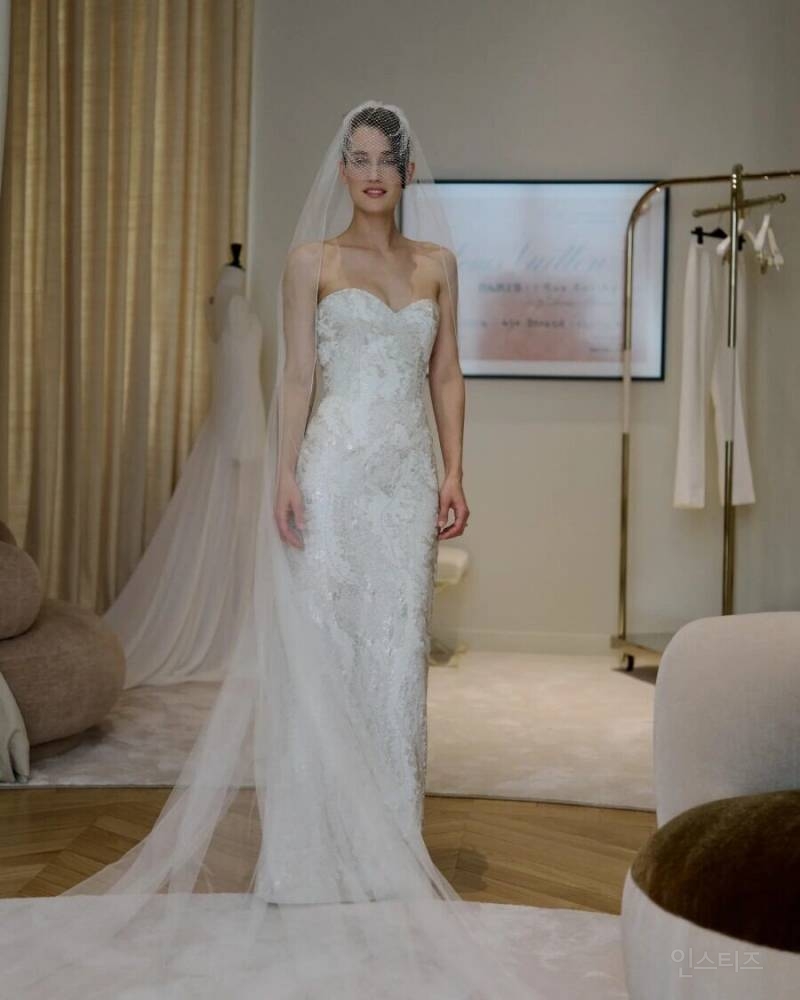 동성 연인과 결혼한 클로이 모레츠.jpg | 인스티즈