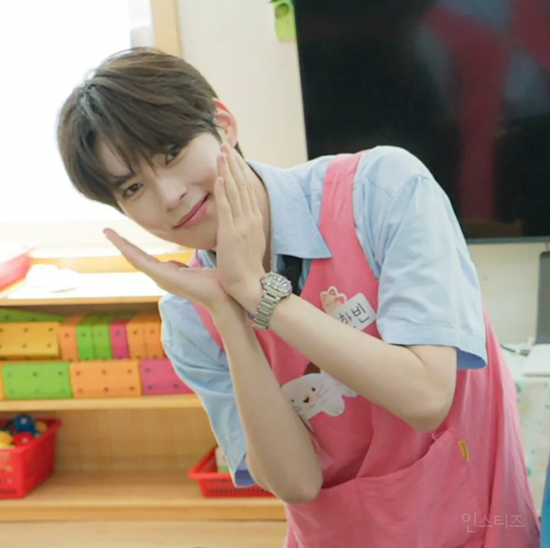 어머니가 유치원 교사였다는 성한빈 특 | 인스티즈