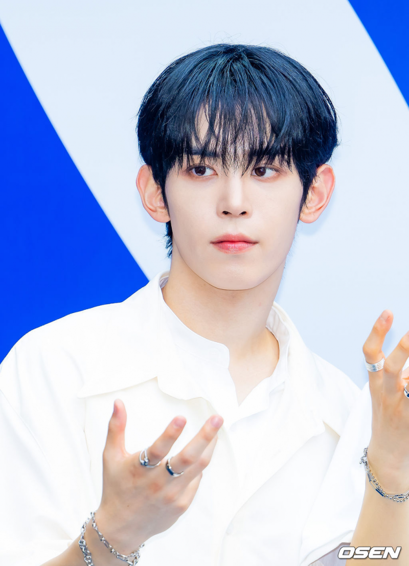 오늘자 서울패션위크에서 비주얼 갱신한 남돌 | 인스티즈