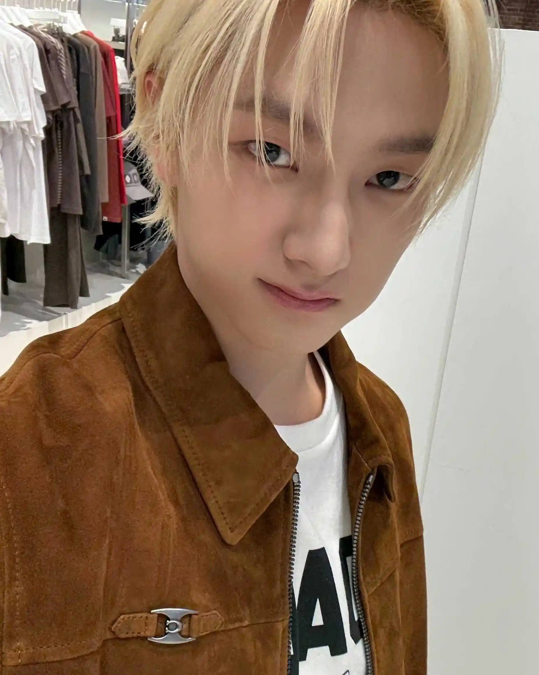 박성호 호왼 호른 위버스 셀카 (6) webp 공유 | 인스티즈