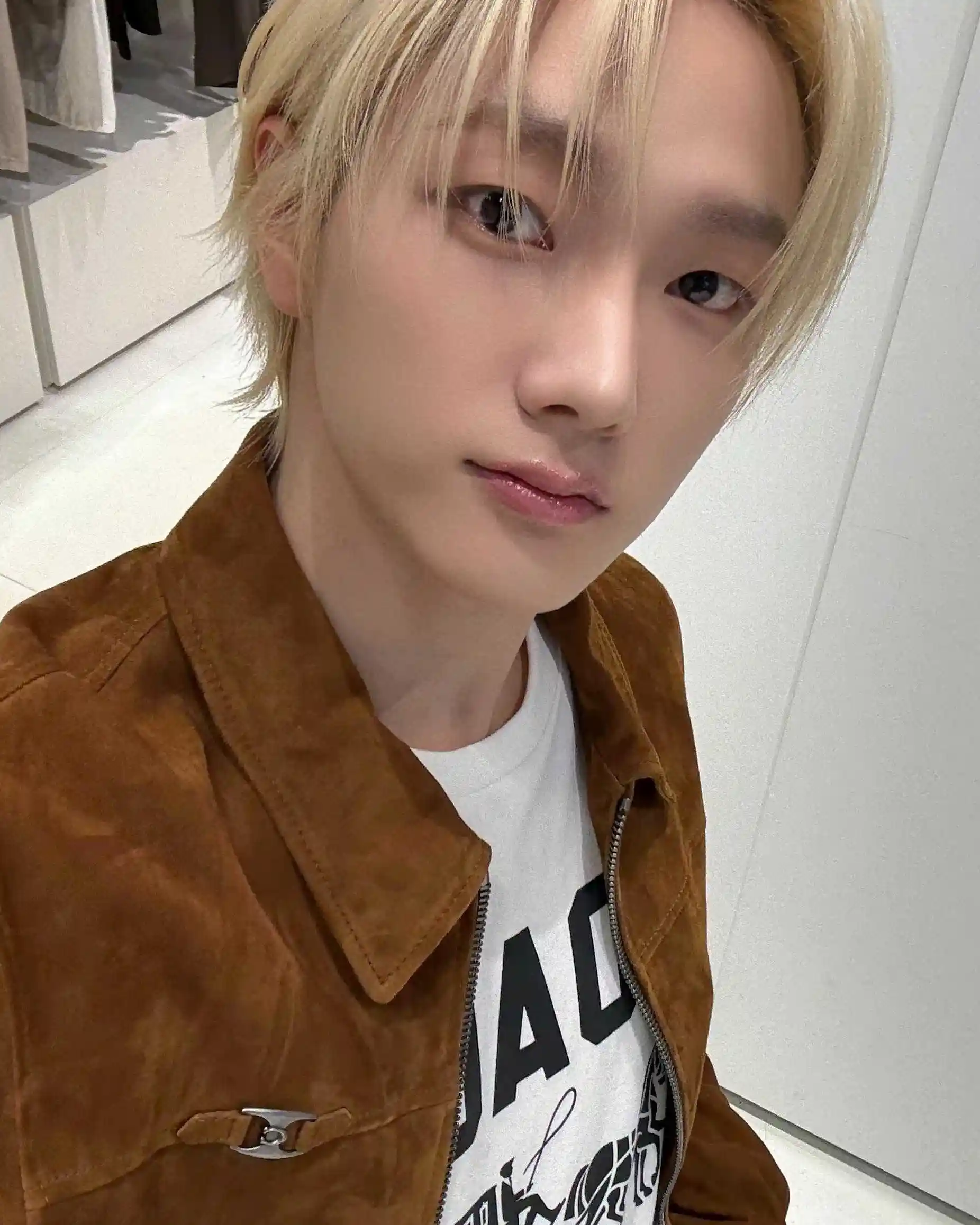 박성호 호왼 호른 위버스 셀카 (6) webp 공유 | 인스티즈