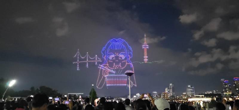 현재 기술력 말 나오는 케데헌 서울 드론쇼 퀄..JPG | 인스티즈