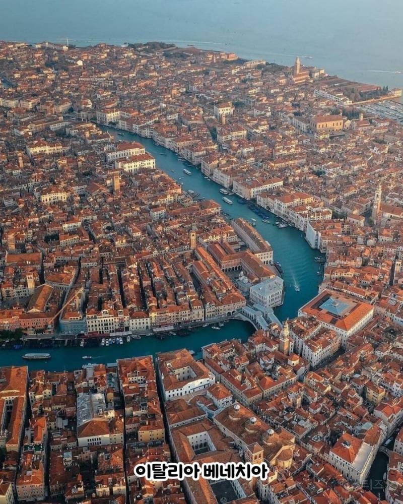 세계 유명 도시들에서 찍은 항공샷.jpg(서울 포함) | 인스티즈