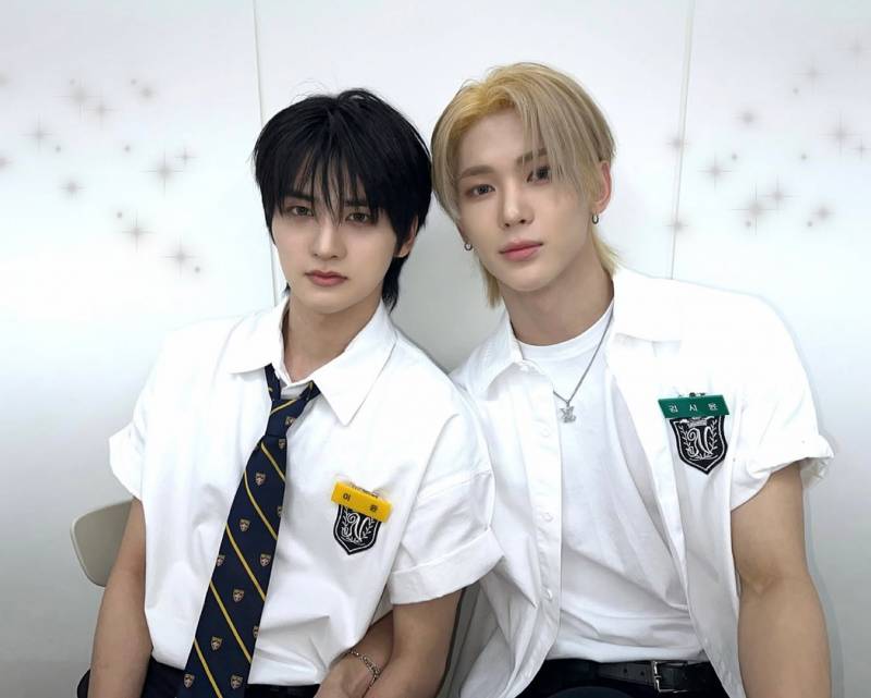 현재 팬들 반응 좋다는 남돌 해외 프로모 비하인드 사진 | 인스티즈