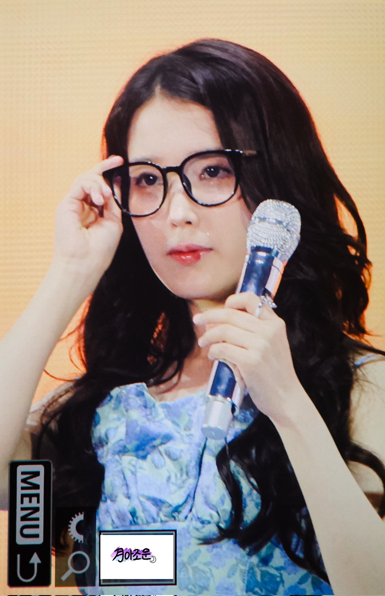 [잡담] 오늘 아이유 필숙이 안경 ㅜㅜㅜ | 인스티즈