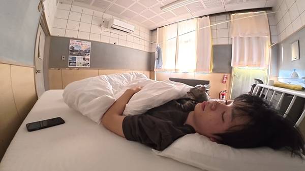 며칠 전 인티에 올라온 폐교에서 주운 아기고양이 코텐 최근 근황 | 인스티즈