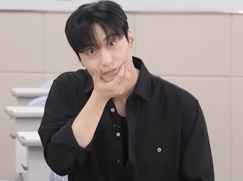 [마플] 허남준 손이 되게 작은가봐 | 인스티즈