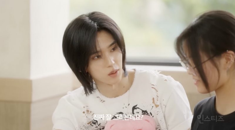 잘생긴 남자가 미술학원 모델로 온다면..? | 인스티즈