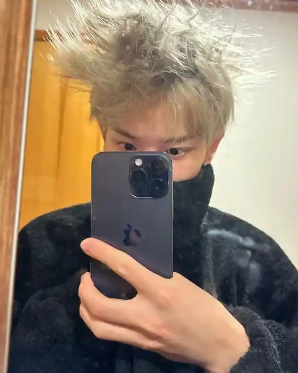 어쩌다 하루아를 사랑하게 됐는지 내가 왜 이 꼴이 됐는지 앤팀 시게타 하루아 룽왼 룽른 프리뷰 고화질 핀터레스트 느좋 남찍사 셀카 라방 캡처 저화질 포함 (430) webp 공유 | 인스티즈