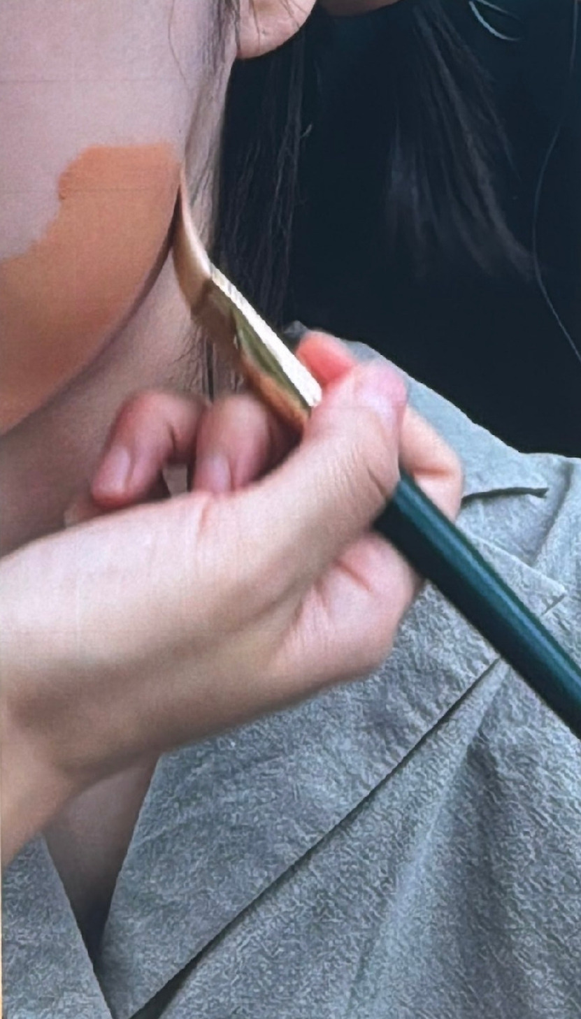 [잡담] 아이유가 폭싹 찍을 때 톤다운 한 수준 | 인스티즈