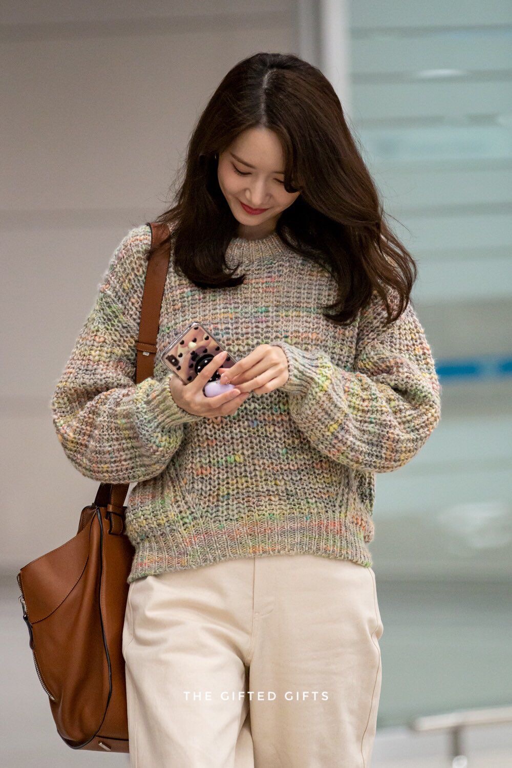 [잡담] 뭔가 윤아가 친언니면 진짜 어깨 하늘 뚫을 거 같지 않아? | 인스티즈