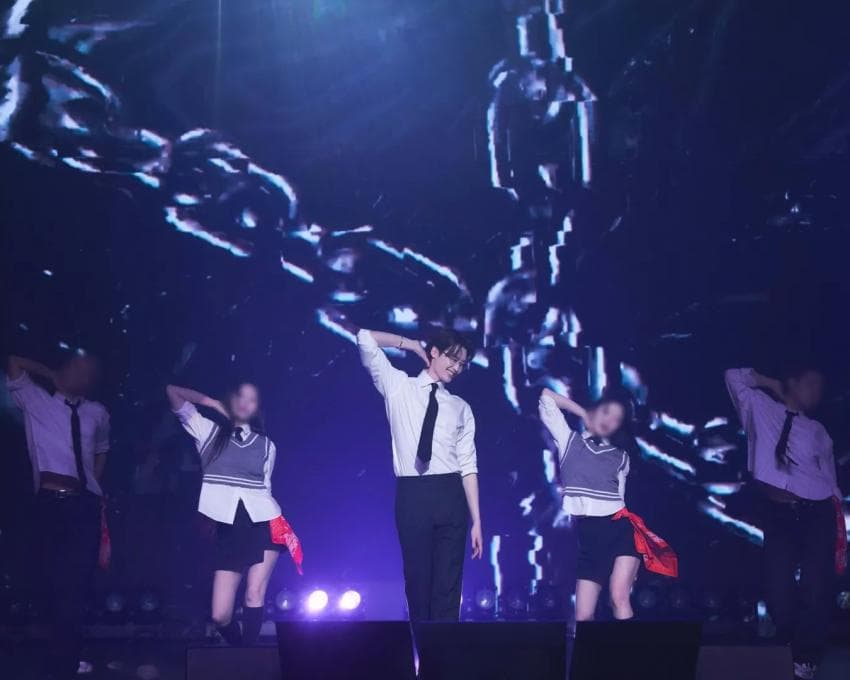 [잡담] 어제의 이종석을 그리워하며 | 인스티즈