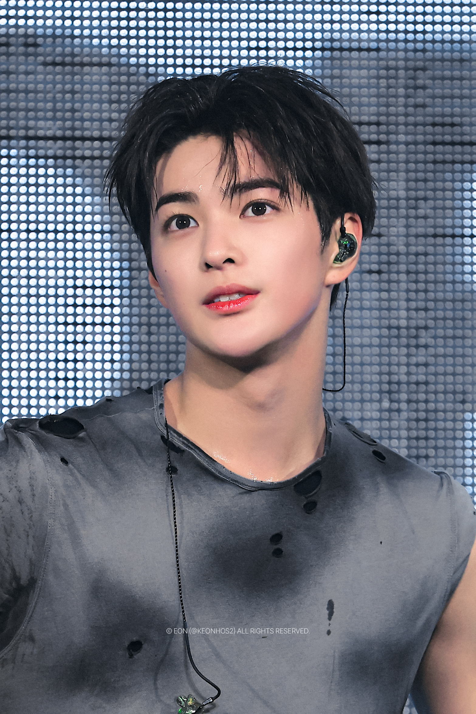 진짜진짜진짜 대박 잘생긴 신인 남돌 | 인스티즈