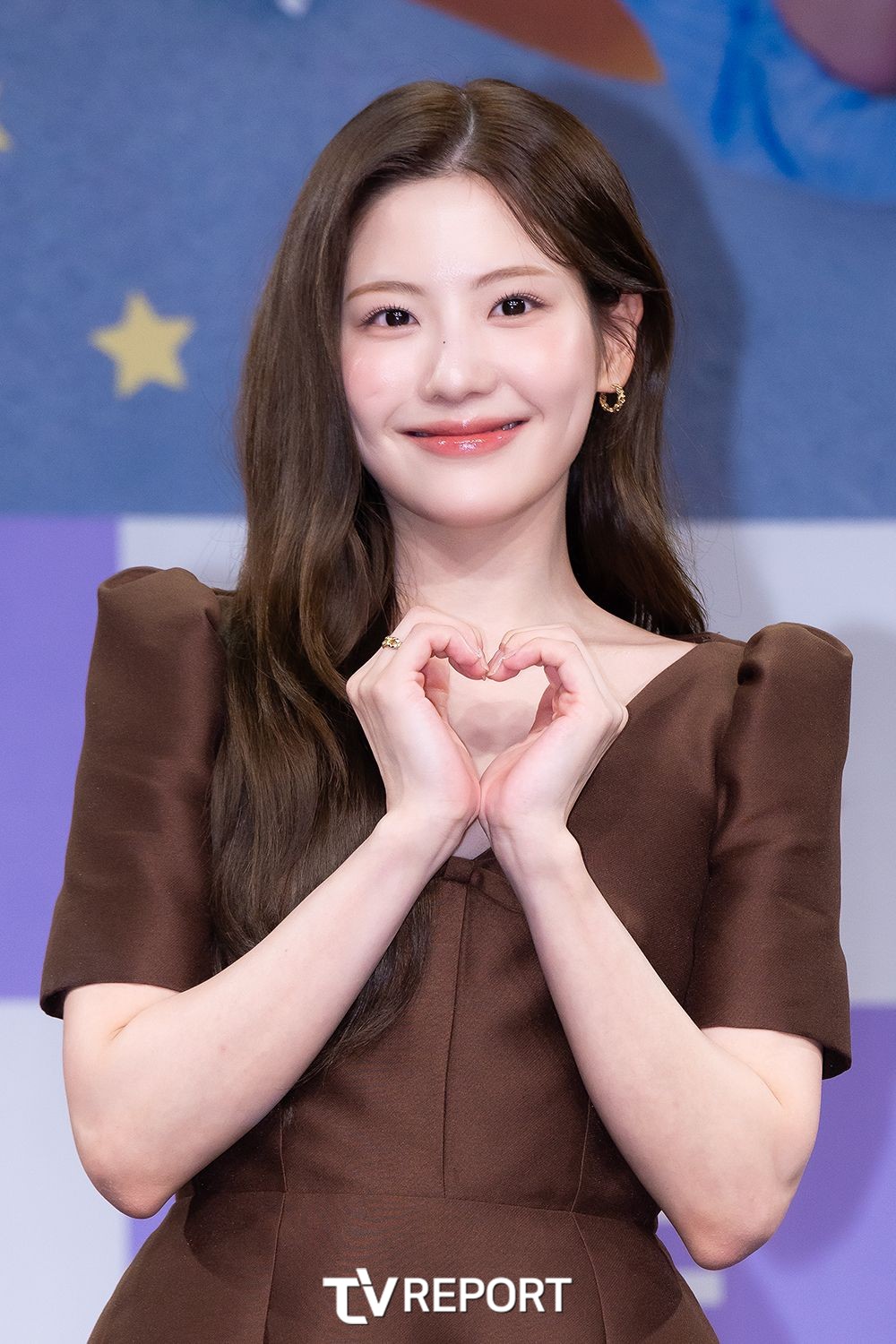 [잡담] 달까지 가자 제작발표회 포토타임 이선빈,라미란,조아람,김영대 | 인스티즈