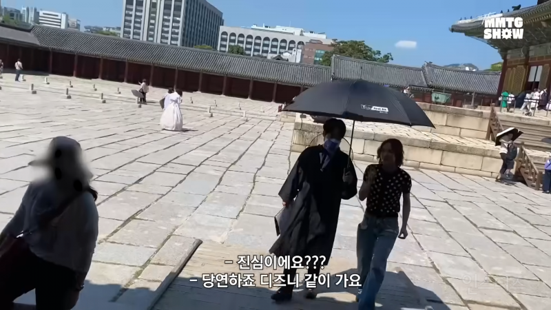 한국 좋아하기로 유명한 웬즈데이 이니드의 창덕궁 투어 (feat.문명특급) | 인스티즈