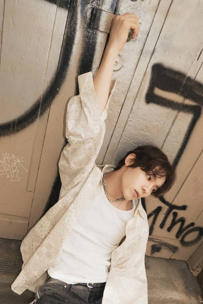 윤서빈 신곡 'Strawberry Candy' 콘셉트 포토 #2 | 인스티즈