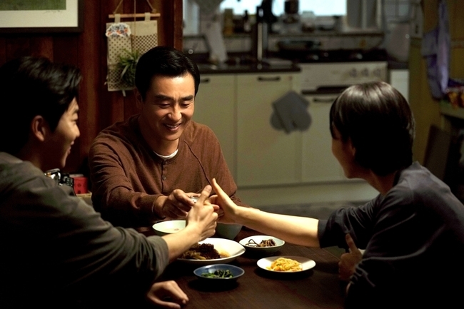 [정보/소식] '김부장 이야기' 류승룡, 짠내 폴폴 대기업 부장의 24시간 | 인스티즈