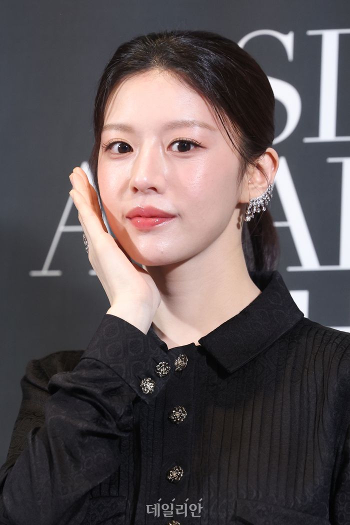 [잡담] 오늘 고윤정 개예뻐 | 인스티즈