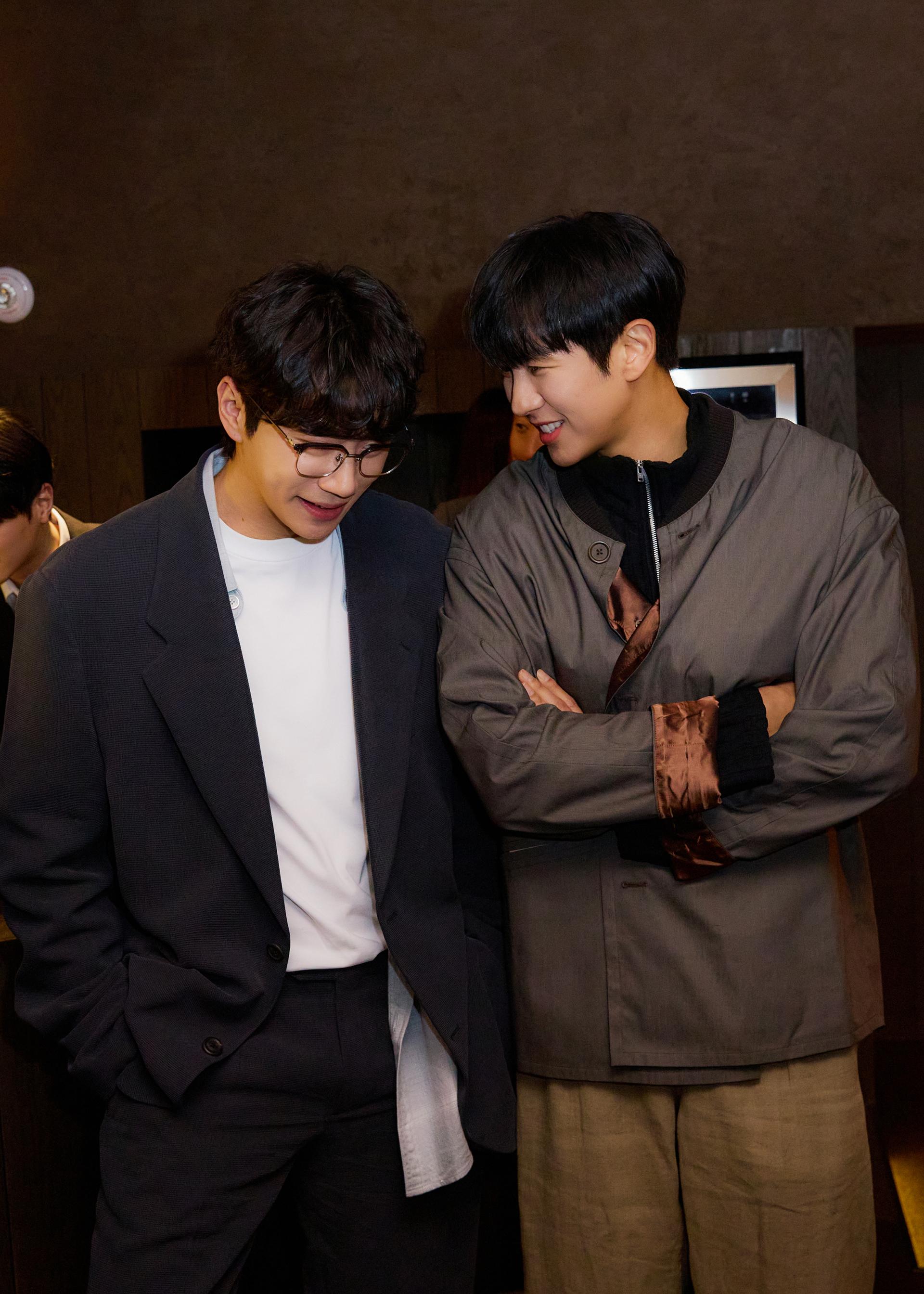 [잡담] 이준영 아워레가시 행사 때 짤 너무 좋다 | 인스티즈