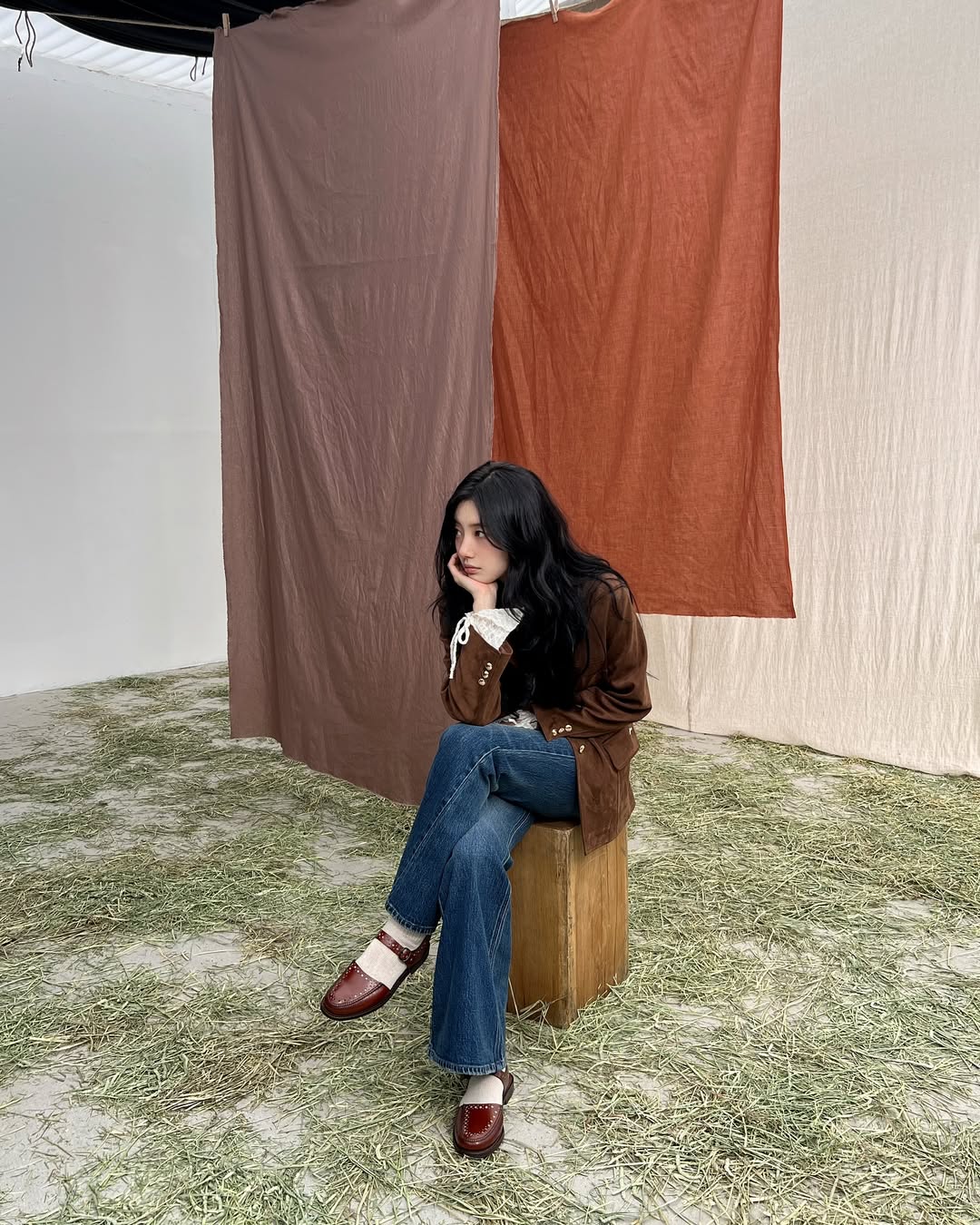 [잡담] 250918 매니지먼트숲 인스타 (feat 게스 수지) | 인스티즈