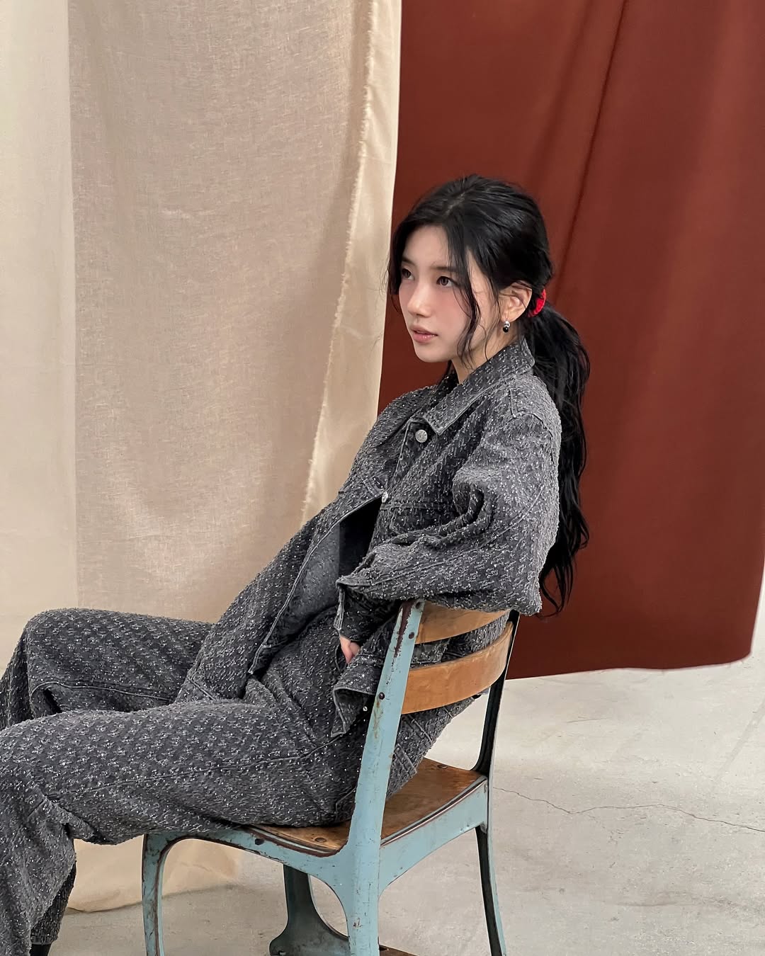 [잡담] 250918 매니지먼트숲 인스타 (feat 게스 수지) | 인스티즈