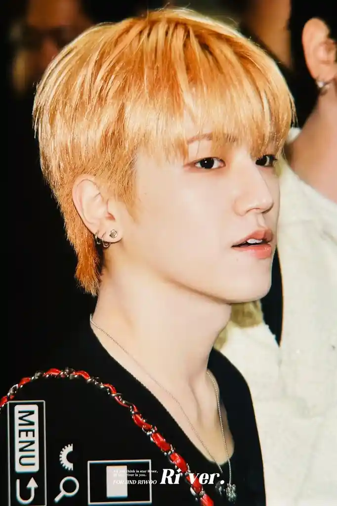 오늘 깔 역대급 미친듯이 달아요 이상혁 이리우 링왼 링른 프리뷰 고화질 「단독 화보」 (50) webp 공유 | 인스티즈