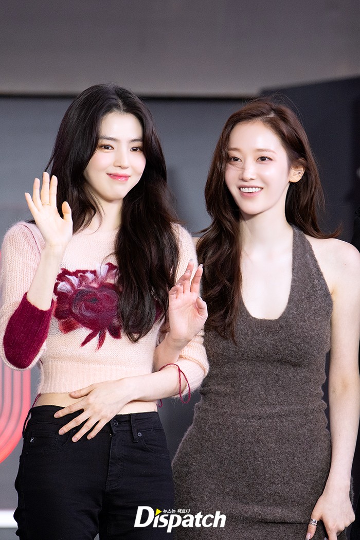 [잡담] 둘이 붙여 놓으니까 한소희가 | 인스티즈