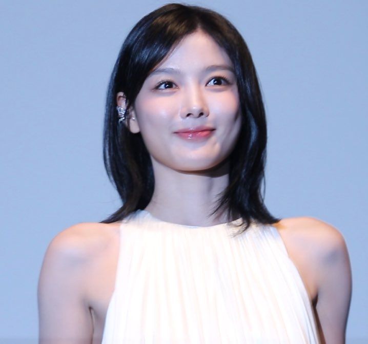 [잡담] 김유정 어제 부국제 | 인스티즈