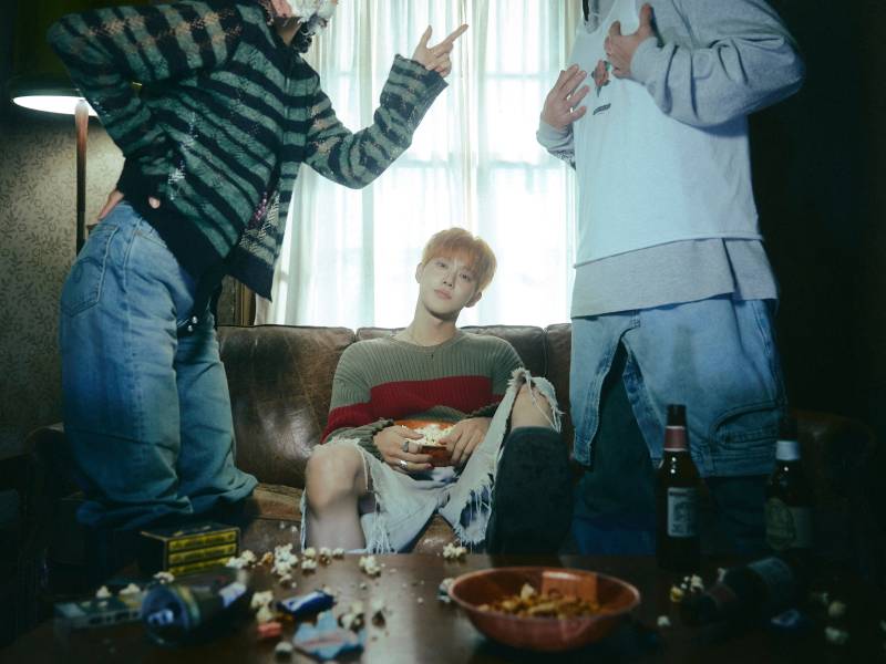 20일(토), 🐰수호 미니 4집 [Who Are You] 'Who Are You' Teaser Images 공개💙 | 인스티즈