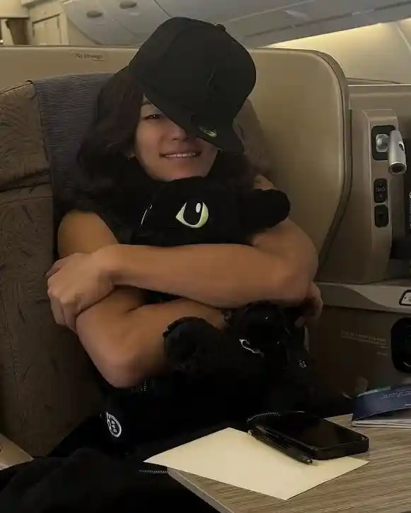 ADP 타잔 이채원 탖왼 탖른 남찍사 셀카 베일리와의 투샷 (26) webp 공유 | 인스티즈