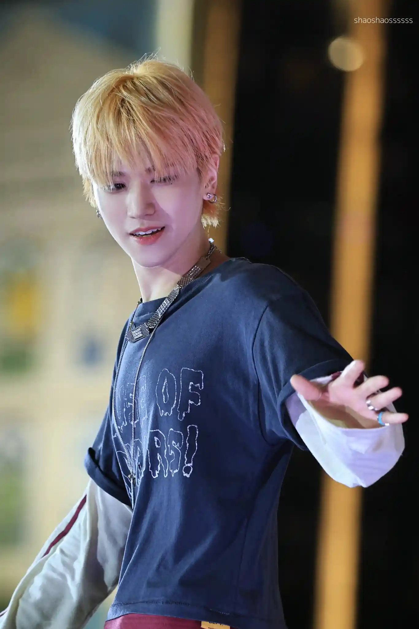 이상혁 이리우 링왼 링른 프리뷰 고화질 (46) webp 공유 | 인스티즈