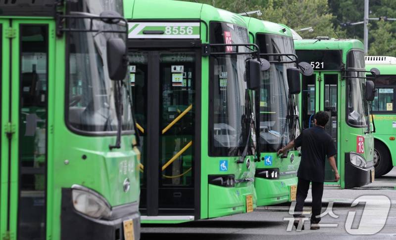 🚨서울 마을버스, 환승제도 탈퇴 선언…도입 21년만🚨 | 인스티즈