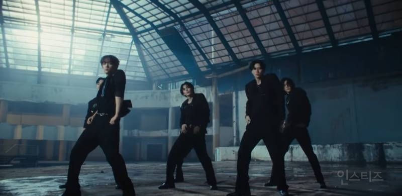 2:2:2 페어안무 보여주는 남돌 그룹.jpg | 인스티즈