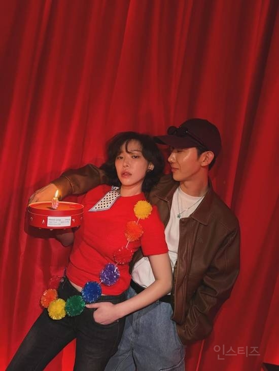 '아담부부' 재결합 신호?...조권x가인, 다정한 투샷 "어제 너무 행복했어" | 인스티즈