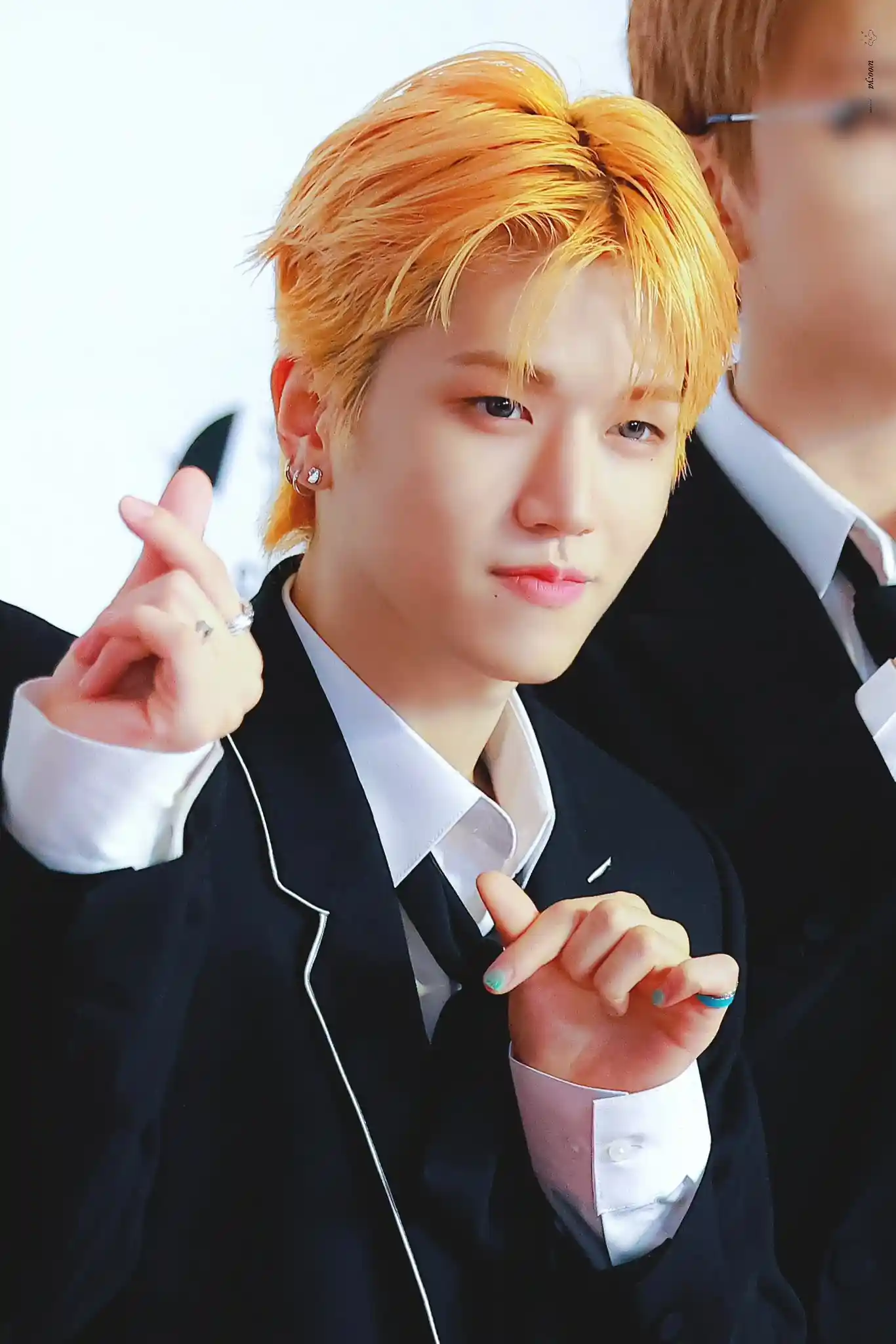 이상혁 이리우 링왼 링른 멍링멍 명재현 이상혁 투샷 고화질 남찍사 셀카 (12) webp 공유 | 인스티즈