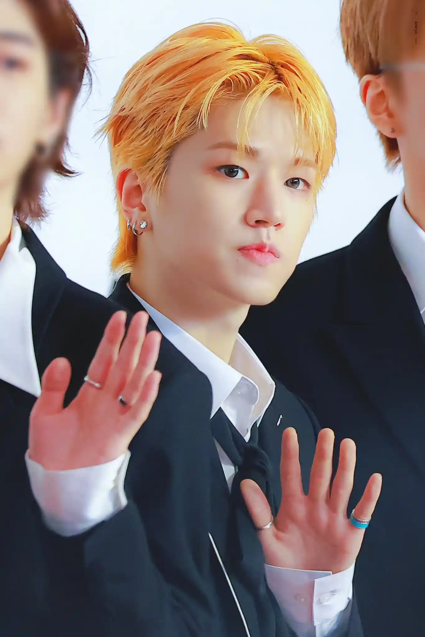 이상혁 이리우 링왼 링른 멍링멍 명재현 이상혁 투샷 고화질 남찍사 셀카 (12) webp 공유 | 인스티즈