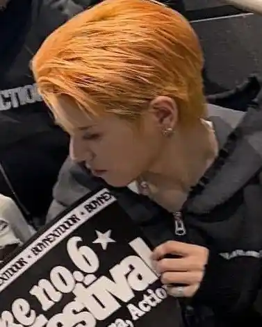 이상혁 이리우 링왼 링른 멍링멍 명재현 이상혁 투샷 고화질 남찍사 셀카 (12) webp 공유 | 인스티즈