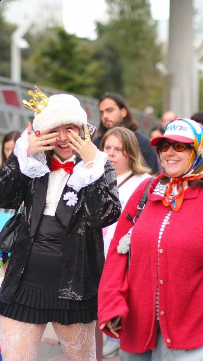 페스티벌 저리가라인 지디 파리 공연장 팬들 아웃핏 | 인스티즈