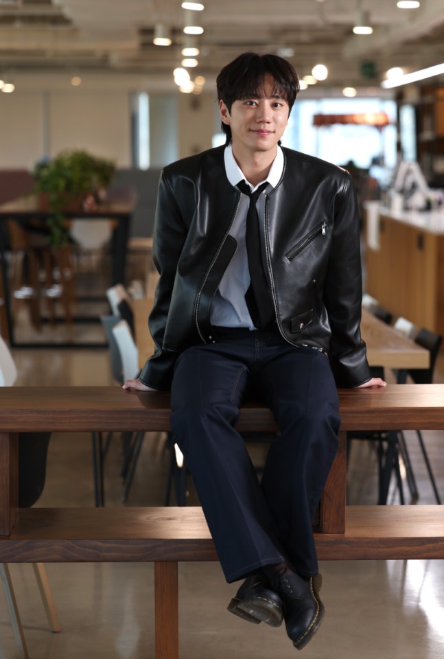 [잡담] 이준영 예능 찍고오면 부끄럽기도하고 긴장도 많이해서 몸살 난대 ㅠ | 인스티즈