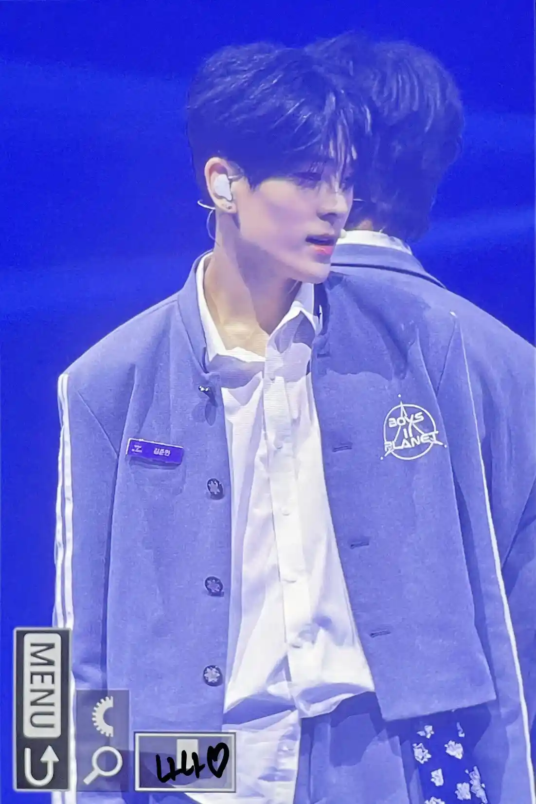 휘브 제이더 김준민 프리뷰 남찍사 셀카 (26) webp 공유 | 인스티즈